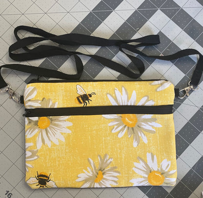 Flower with bee print crossbody purse